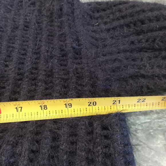 NWT Universal Thread Women Black Crewneck Open Knit Sweater Size Medium Coastal - Picture 6 of 9